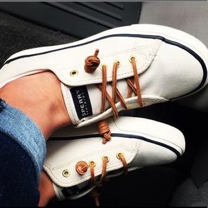Women’s seacoast canvas sperry sneakers